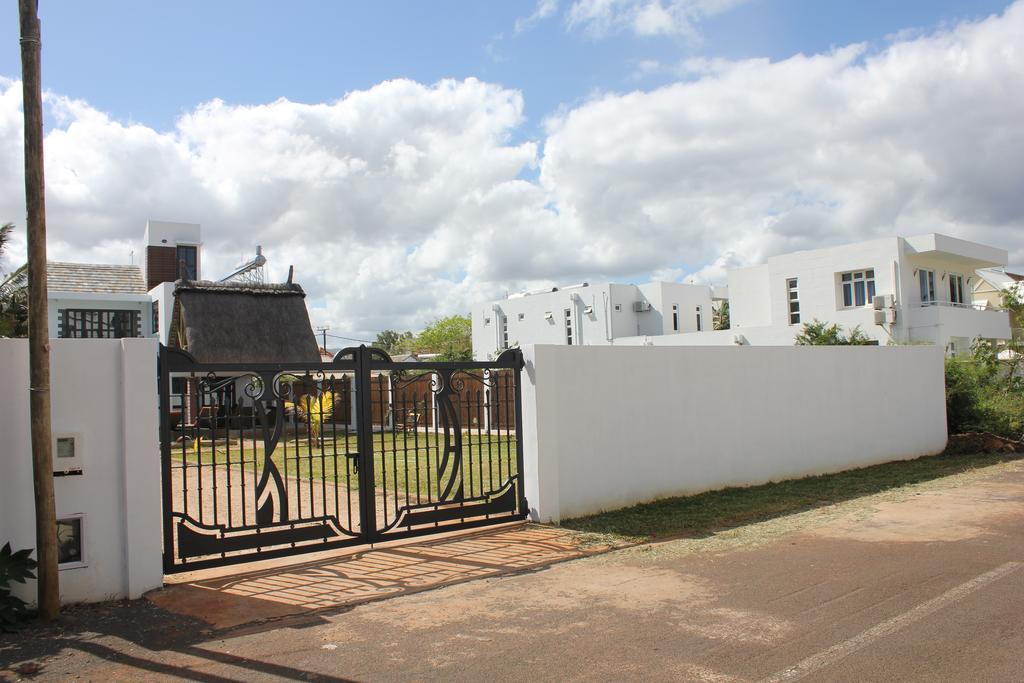Villa Kayana Flic en Flac Exterior photo